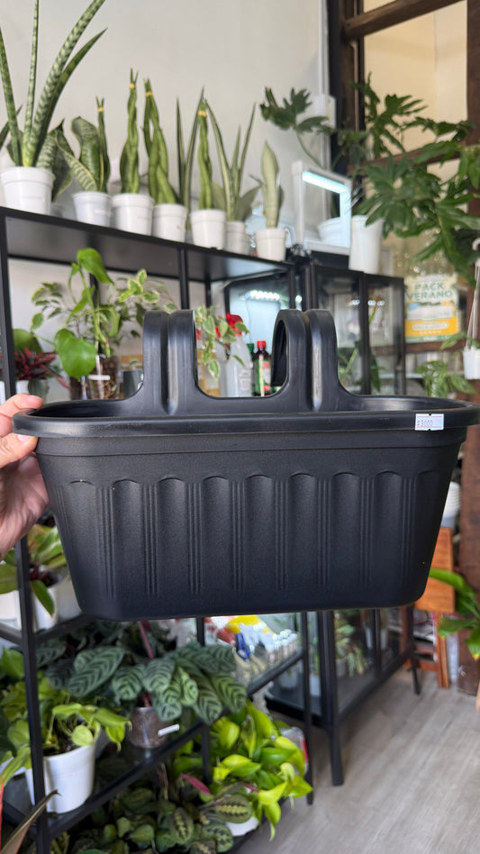 Jardinera colgante
