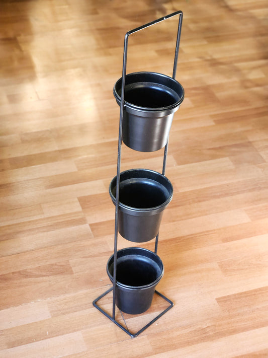 Pedestal triple